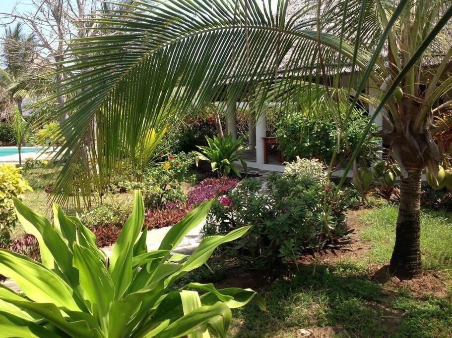 Apartamento Luxury Simba House In Watamu ☆☆☆☆☆ Exterior foto